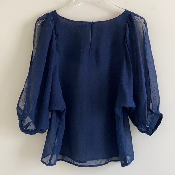 Xhilaration Sheer Open Sleeve Top - Picture 4 of 16